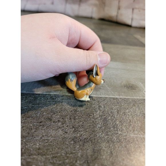 Disney brown dog fox toy figure - Picture 4 of 4